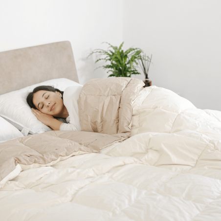 Mild winter quilt Arcobaleno 90% European goose down| Piumarte
