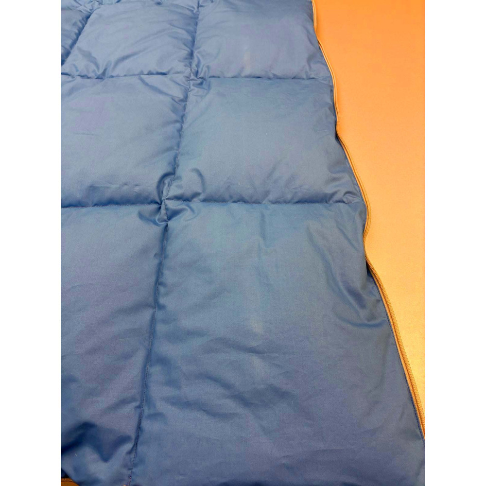 Sacco a pelo in piumino d’oca con rivestimento in cotone colore BLU' ELETTRICO 08. Sacco a pelo in piumino d’oca con rivestimento in cotone colore BLU' ELETTRICO 08