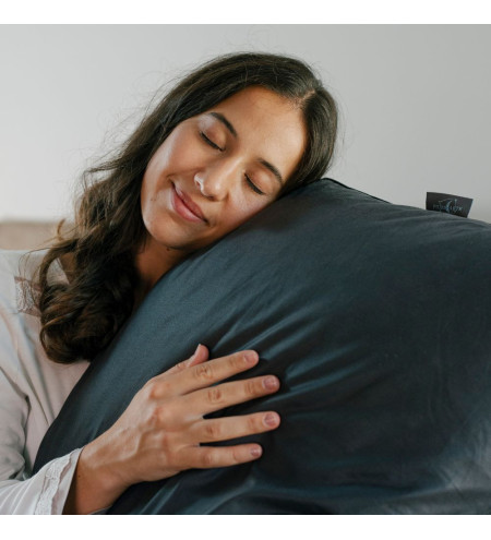 RECTANGULAR THROW PILLOWS