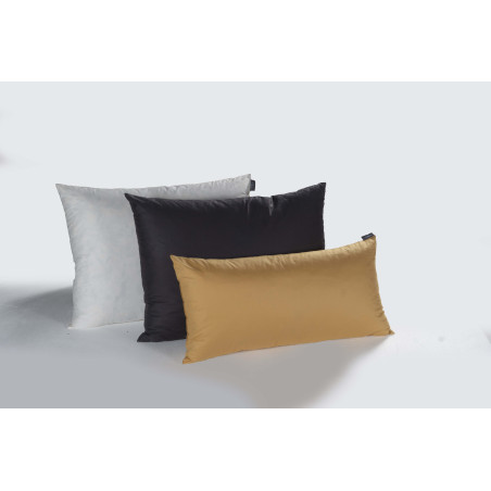 RECTANGULAR THROW PILLOWS